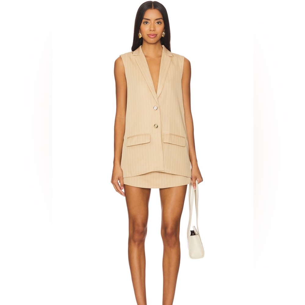 ALL THE WAYS Beige Sleeveless Blazer Dress